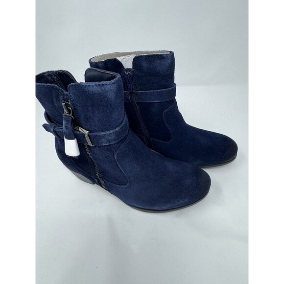 NEW Earth Origins Tori Dark Blue Water Repellent Suede Zip Up Heeled Boot Sz 7.5 - Picture 2 of 11